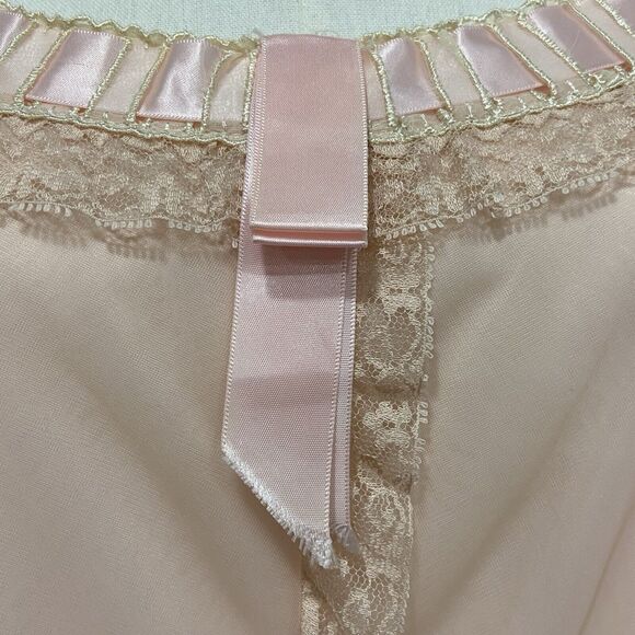 Vintage 60s Odette Barsa Pink Nylon Chiffon Lace & Ribbons Maxi Nightgown Size M - Picture 4 of 10